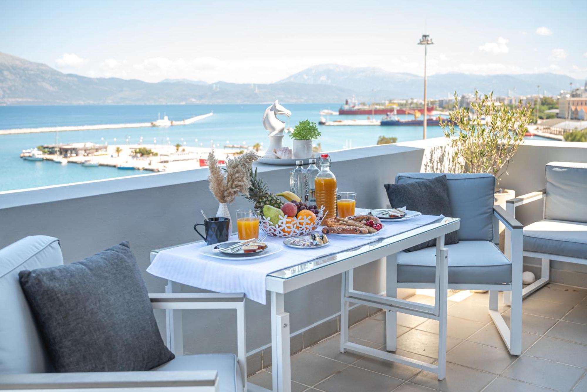 Apartmán Majestic Penthouse In The Heart Of Patra Exteriér fotografie
