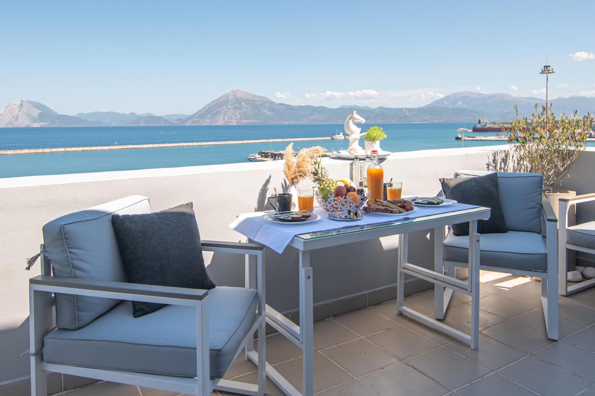 Apartmán Majestic Penthouse In The Heart Of Patra Exteriér fotografie